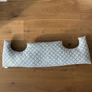 Post operation pillow pink pepper